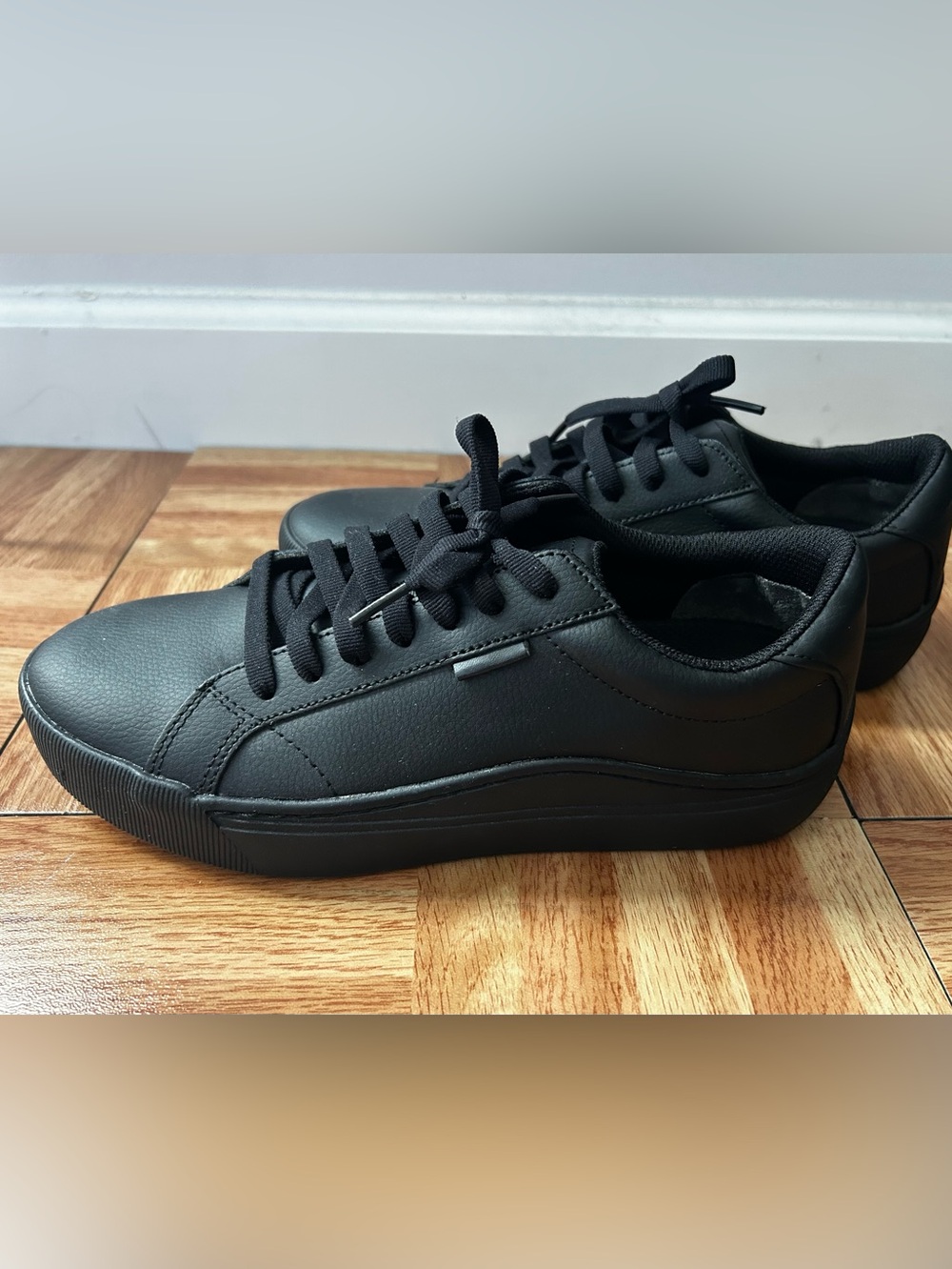 Dr Scholl’s Work Shoes Sneakers Women’s size 9 Black Leather nonslip New